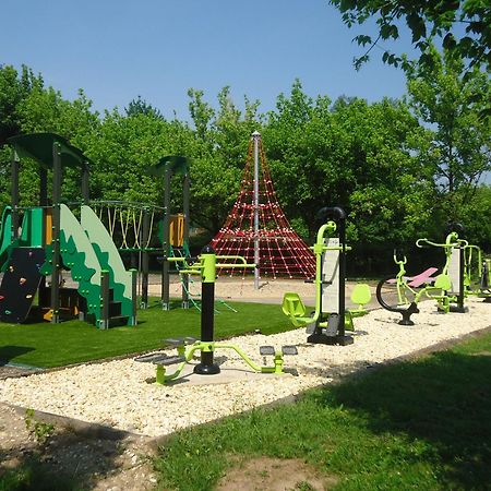 Camping Paradis Le Rocher De La Granelle Le Bugue Eksteriør bilde